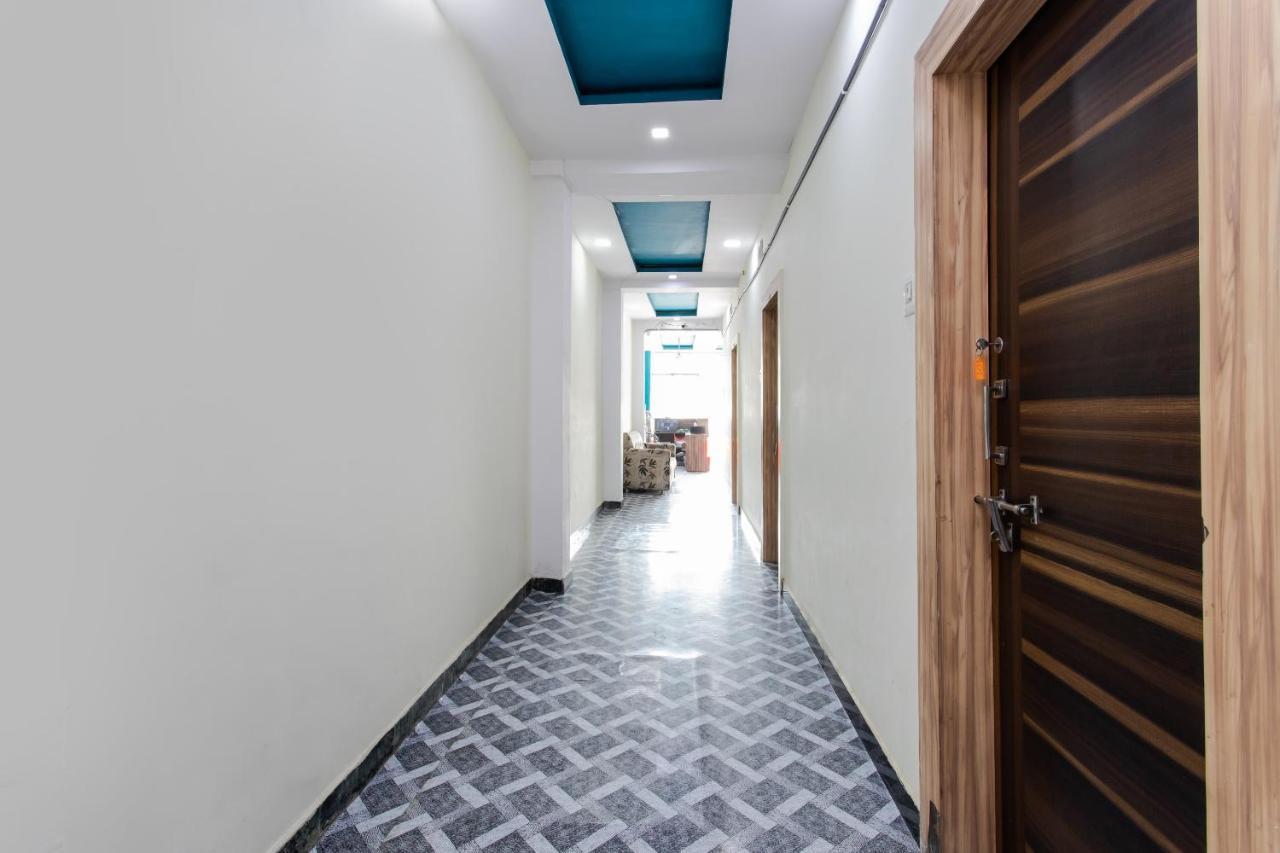 Oyo 24196 Hotel Shreenath Palace Ujjain Exterior photo