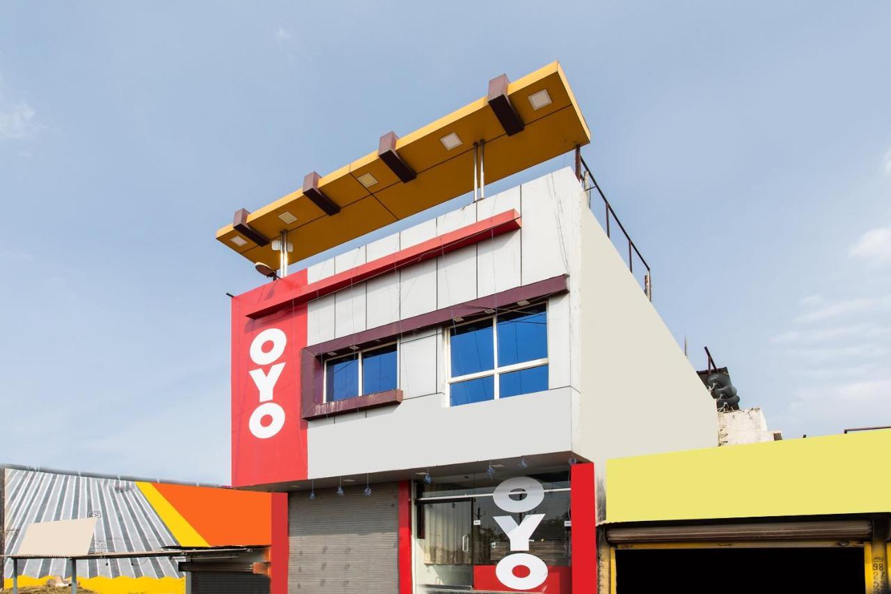 Oyo 24196 Hotel Shreenath Palace Ujjain Exterior photo